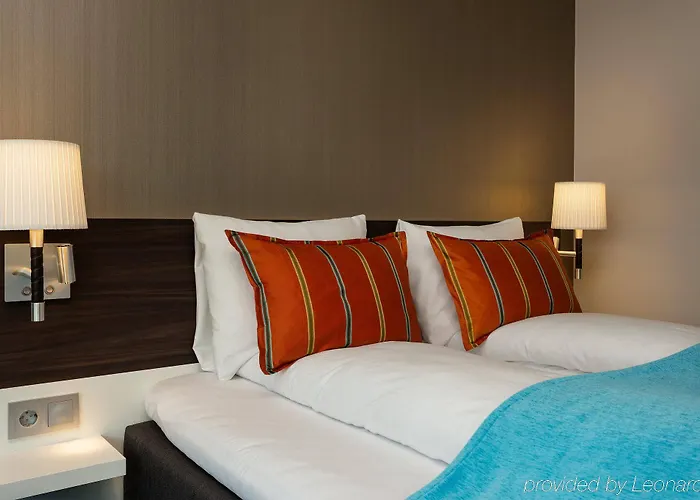 Отель Scandic Helsfyr 4*