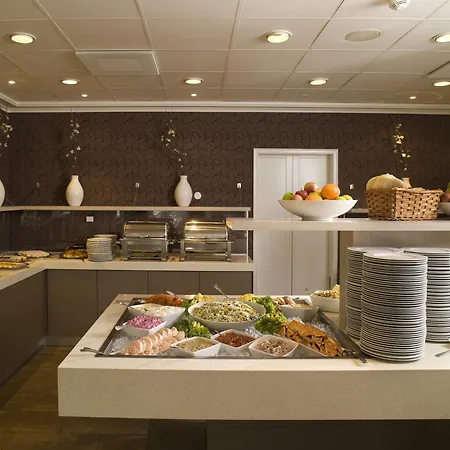 Hotell Scandic Helsfyr 4*